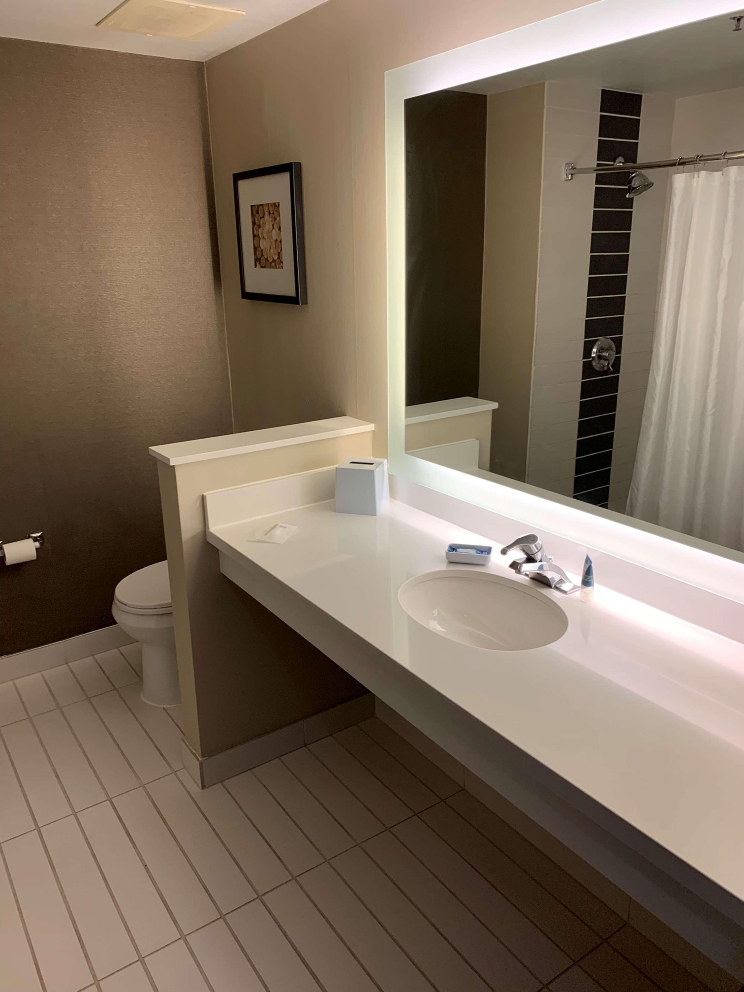 Doubletree By Hilton Las Vegas East Flamingo Εξωτερικό φωτογραφία