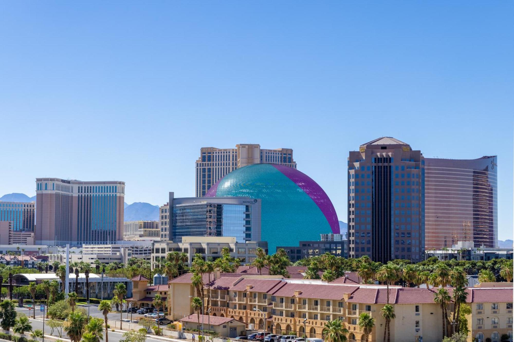 Doubletree By Hilton Las Vegas East Flamingo Εξωτερικό φωτογραφία